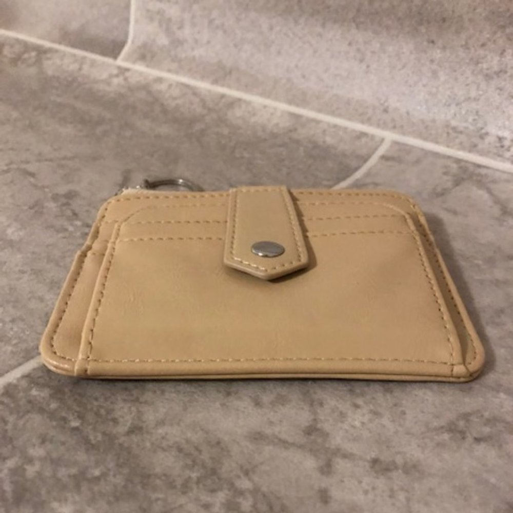 Capri Credit Card Wallet - Picture 3 of 11